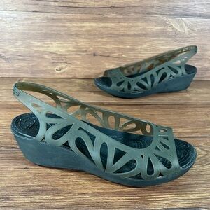 CROCS Adrina iii Wedge Slip-On Sandals Women’s Size 7 Shoes